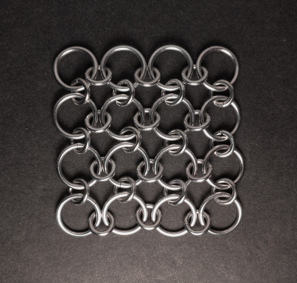 The Japanese 4-in-1 weave, a very basic weave.